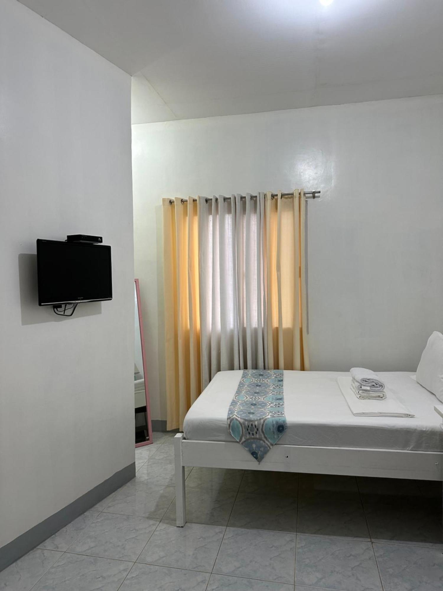 Isaguirre'S Pension House Baler Exterior photo